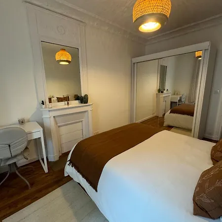 Magnifique 2 Pieces Renove A Neuf, 15, Idealement Situe Paris